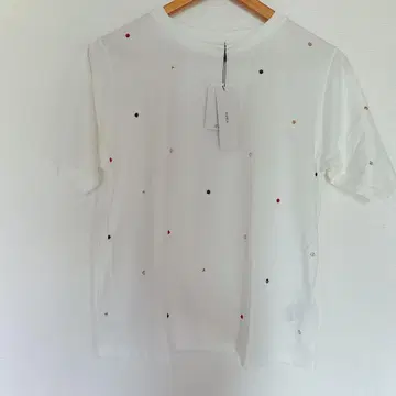 MURUA 스톤 화이트 T셔츠