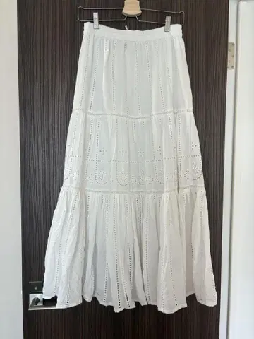 니코앤드 컷워크 레이스 롱 스커트