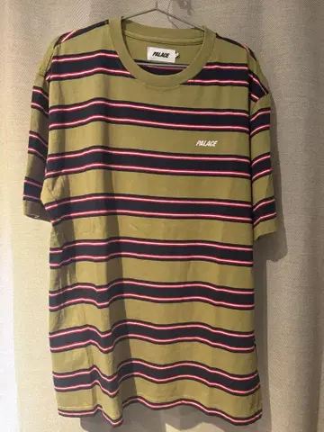 PALACE 보더 T셔츠 올리브 그린