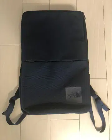 THE NORTH FACE 네이비 백팩
