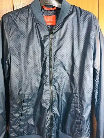 ZARA MAN 네이비 퍼포레이션 블루종 M