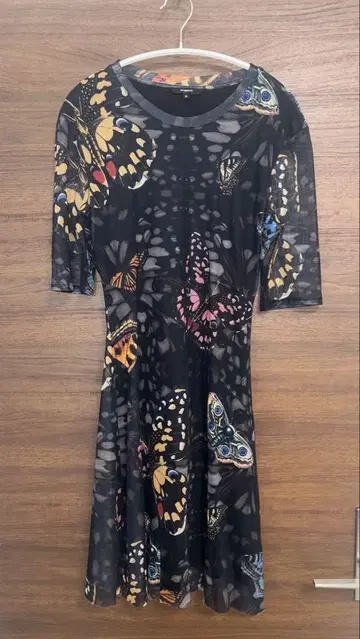 Desigual 나비 프린트 반팔 원피스