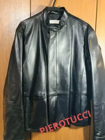 PIEROTUCCI 가죽 자켓 54 사이즈