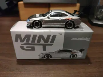 MINIGT NISSAN Silvia Top Secret 1/64
