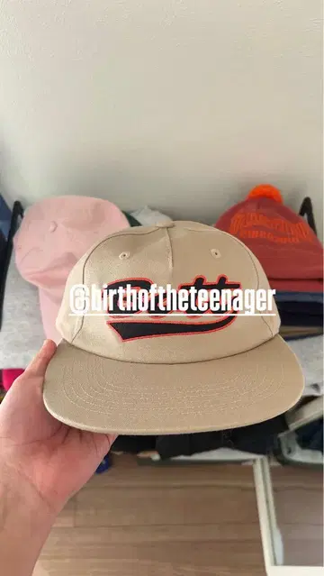 BoTT / SCRIPT LOGO 5 PANEL CAP / BEIGE