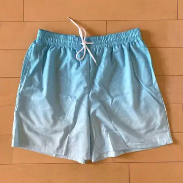 스카이블루 L 사이즈 숏팬츠