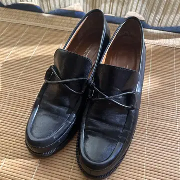 라보키고시 블랙 가죽 로퍼