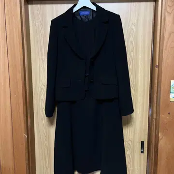 블랙 포멀 수트 자넷 포함