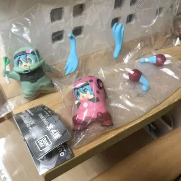 [ 새상품 미개봉 ] GUNDAM x MIKU 피규어 컬렉션 2개 세트