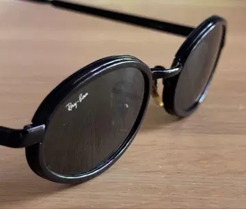 Ray Ban 레이밴 영화 WHITE OUT 사토 코이치 모델