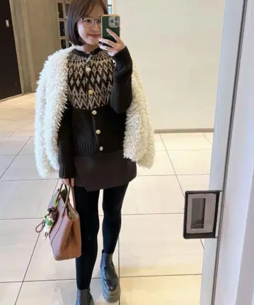 ZARA 자카드 니트 자켓