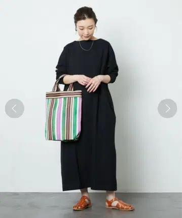 프릭스스토어 바스크 티셔츠 원피스