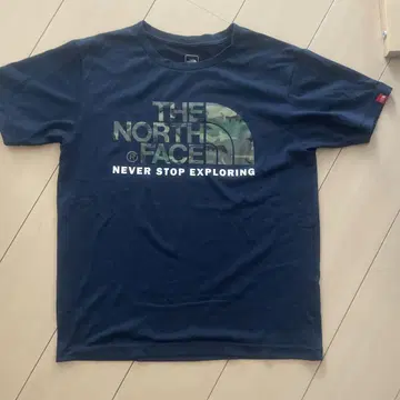 THE NORTH FACE 카모플라쥬 티셔츠
