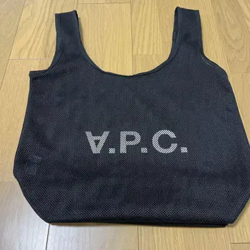 A.P.C. 메쉬 토트백 블랙 새상품급