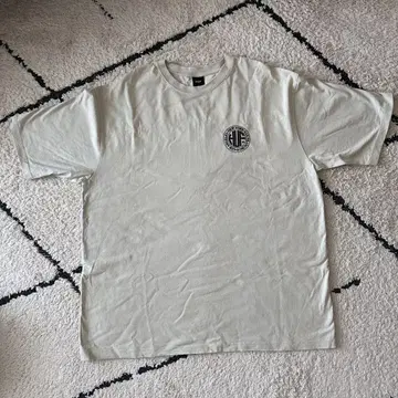 HUF 라이트 그레이 티셔츠 XXL