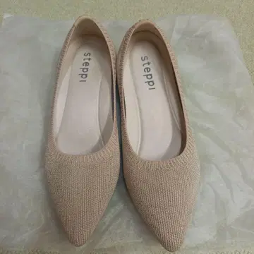 STEPPI 스테삐 포인티드 펌프스 22cm (4)