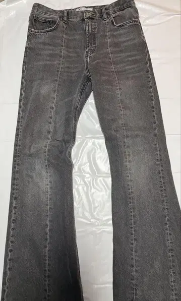 ZARA 그레이 부츠컷 데님 EUR 44