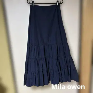 Mila Owen 네이비 플레어 스커트