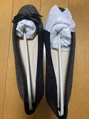 베이크루즈 리본 블랙 글리터 발레 슈즈