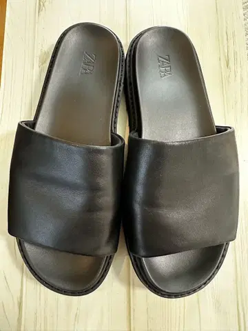 ZARA 가죽 샌들 비브람 밑창