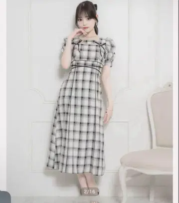 pium 크로스 테이프 컷아웃 롱 원피스 피움