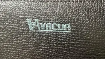 VACUA 블랙 장지갑