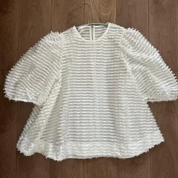 집소필리아 미사용 블라우스