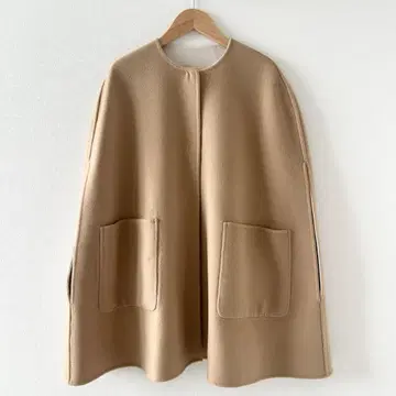 새상품급 유나이티드 애로우즈 바이컬러 리버 케이프 판초 카멜 베이지