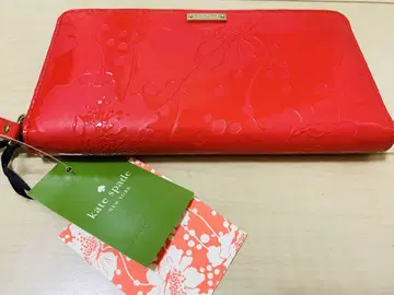 kate spade 에나멜 꽃무늬 장지갑 레드