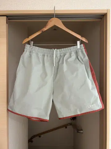 LYFT- SIDE PATTERN WIDE SHORTS - L.BLUE