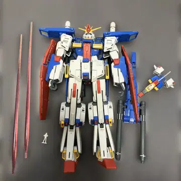 MG 1/100 더블 제타 건담 ver.ka 완성품, 부품 결품 있음