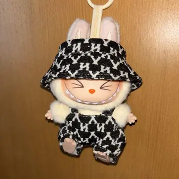 LABUBU 라부부 봉제 인형 점프수트 NY 패턴 블랙 데님