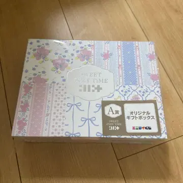 ILLIT SWEET COZY TIME 오리지널 기프트 박스 A상