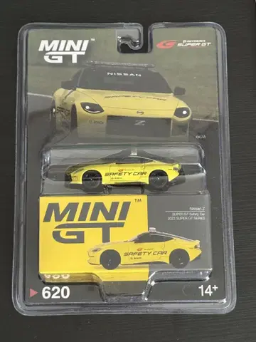 MINI GT Nissan Z SUPER GT Safety Car2022