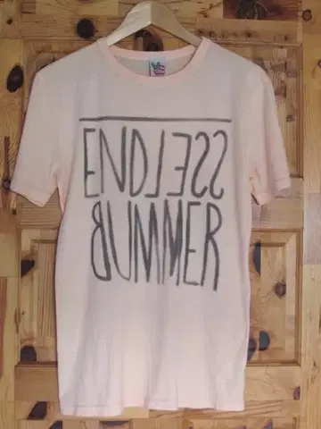 JUNK FOOD ENDLESS SUMMER 티셔츠 USA 제작