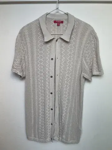 Guess 베이지 니트 반팔 셔츠 M 사이즈
