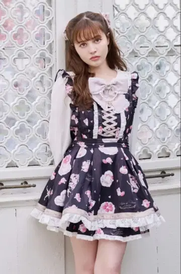 LIZLISA Salon de Fraise 패턴 셋업 블랙