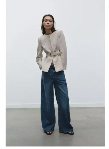 벨트 스트럭처 블레이저