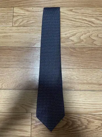 Giorgio Armani 네이비 도트 무늬 넥타이