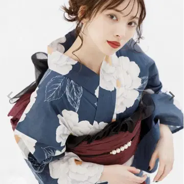 Dita 유카타 시원한 바람의 남색 모란