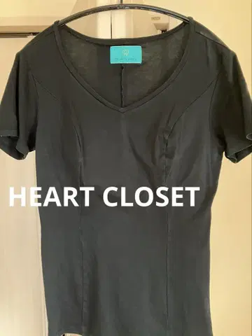 HEARTCLOSET 블랙 반팔 티셔츠 하트클로젯