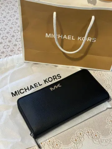 MICHAEL KORS MK 로고 지갑 블랙