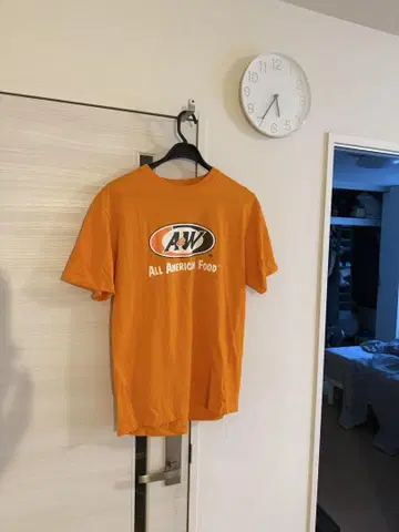 A&W 오렌지 셔츠