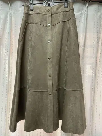 ZARA 브라운 계열 스웨이드풍 롱 스커트