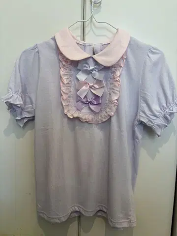 나일 퍼치 nile perch 반팔 블라우스 보라색