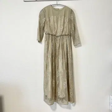 경사 드레스