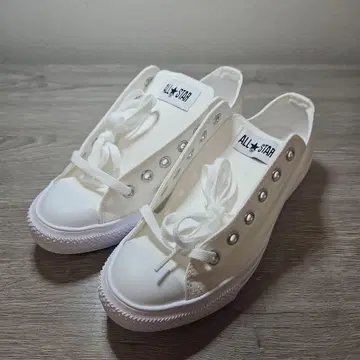 CONVERSE ALL STAR 화이트 스니커즈