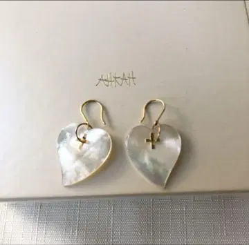 아카 카푸아 귀걸이 쉘