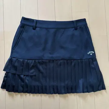 Callaway 블랙 플리츠 스커트