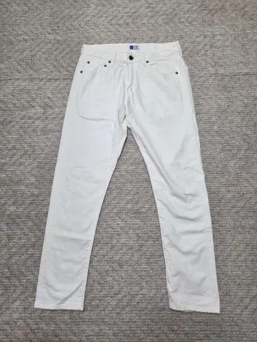 JAPAN BLUE JEANS PREP 화이트 데님 팬츠